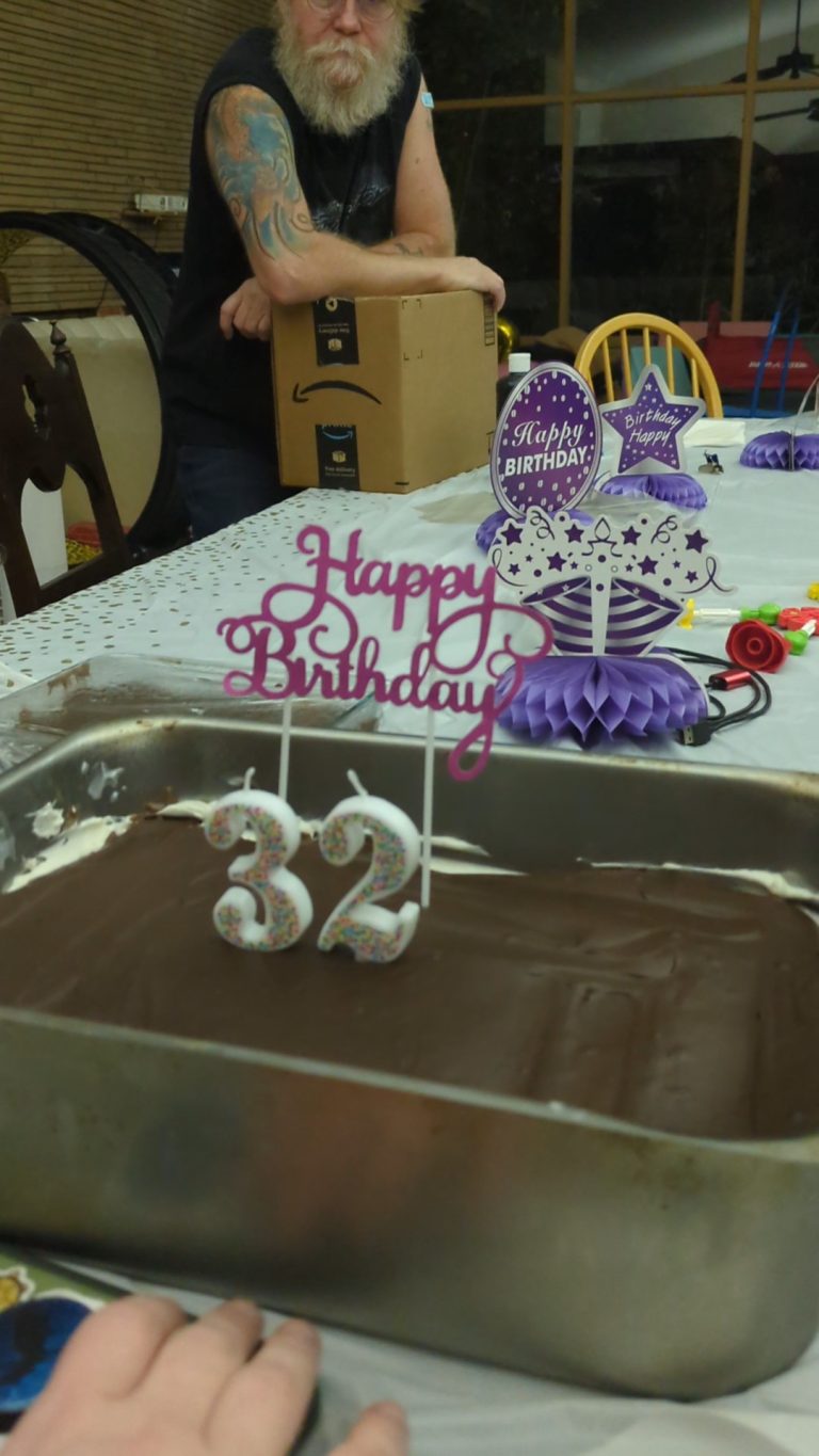 🎂 Marilyn’s Birthday Éclair Classic